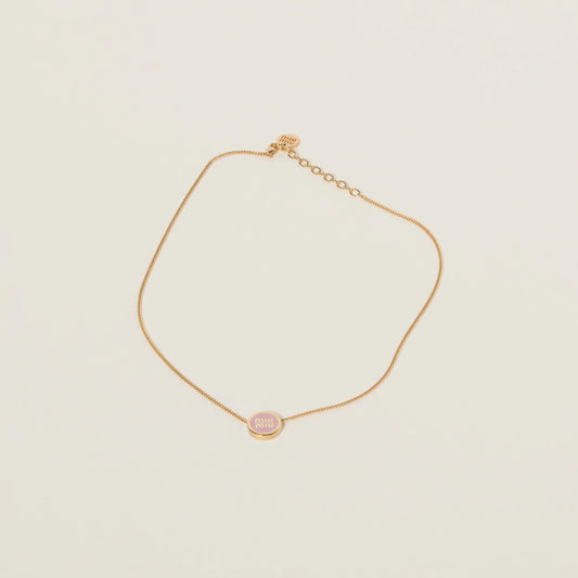 Metal necklace