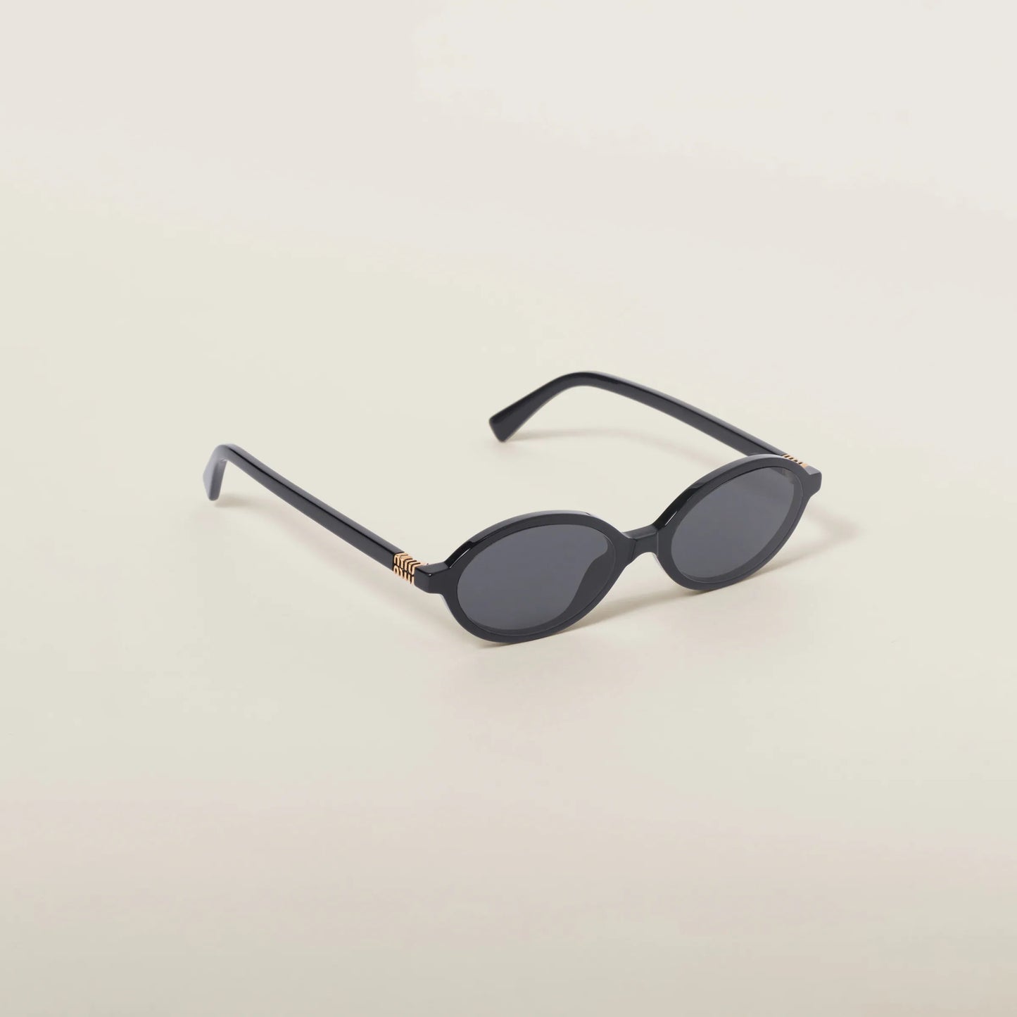 Miu Regard sunglasses