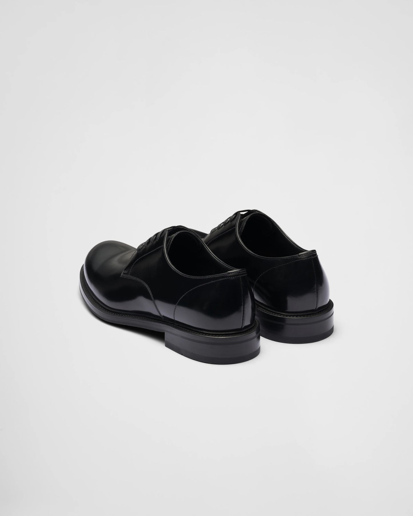 Brushed leather lace-up shoes