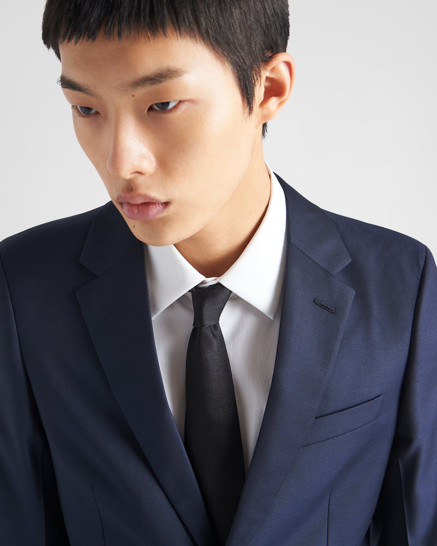 Single-breasted wool suit