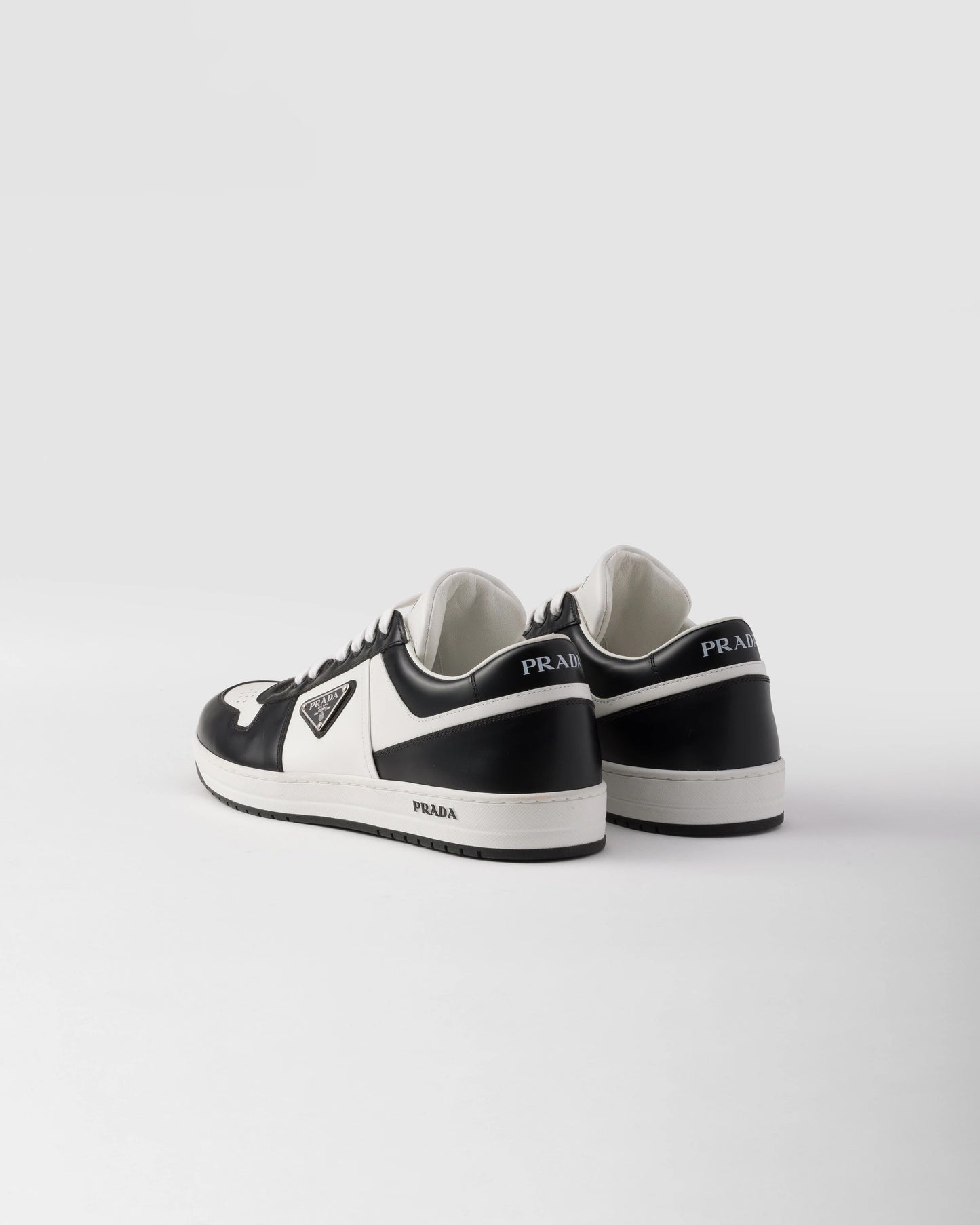 Downtown leather sneakers