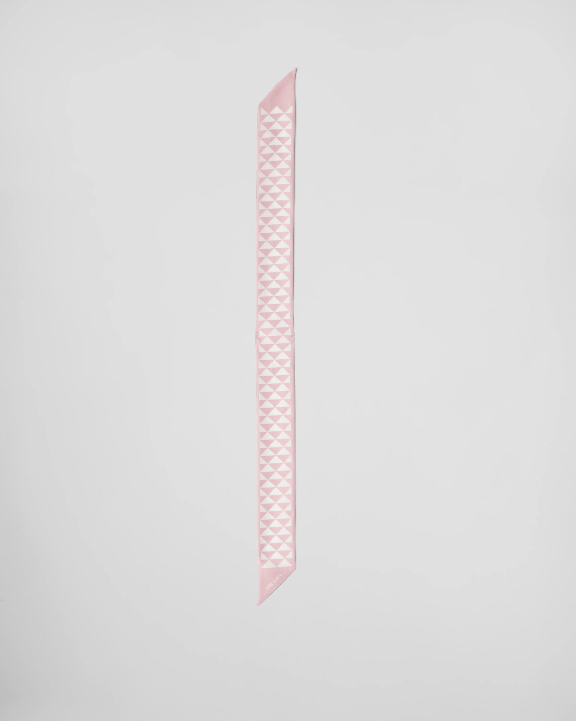 Printed silk tie