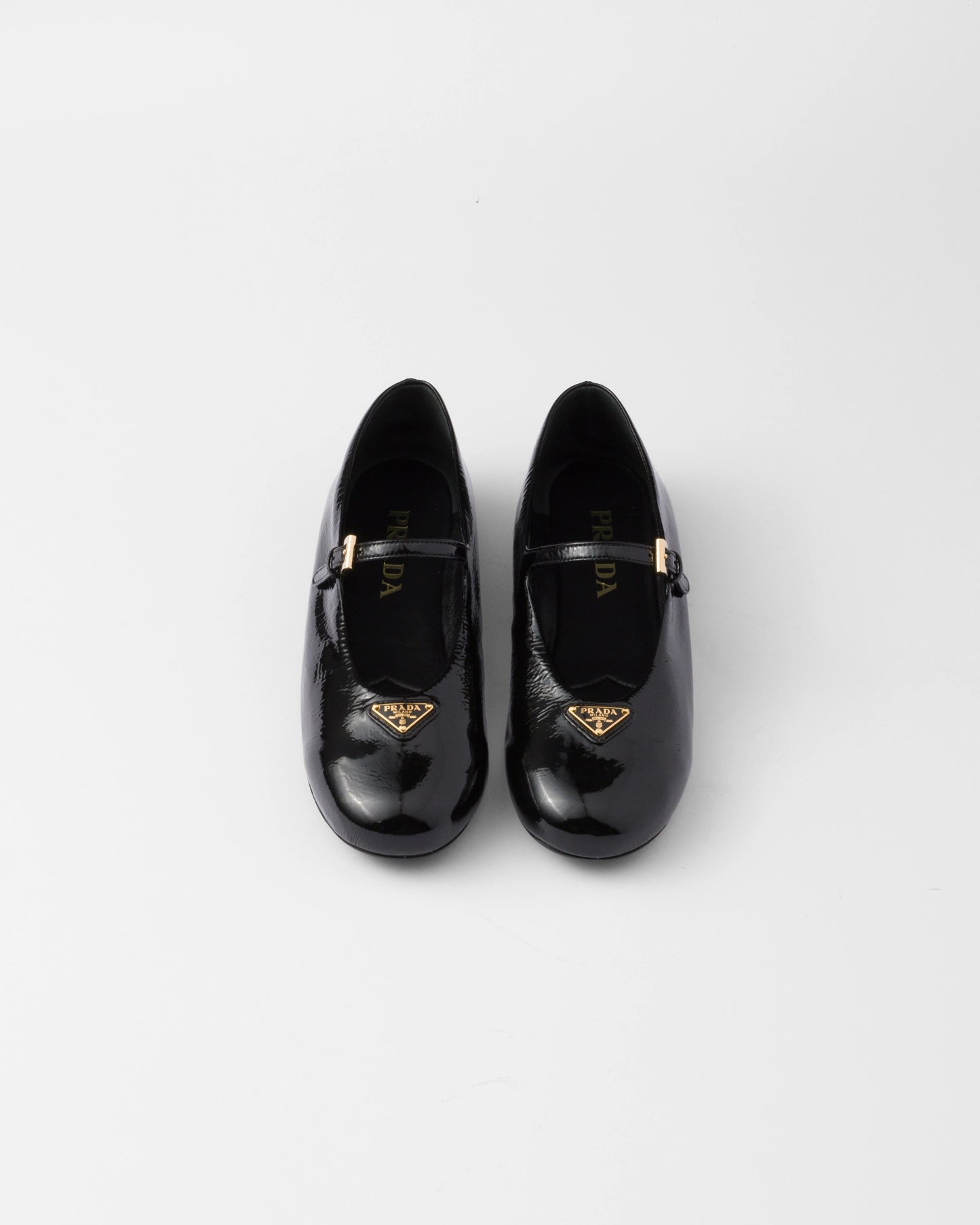 Naplak patent leather ballerinas