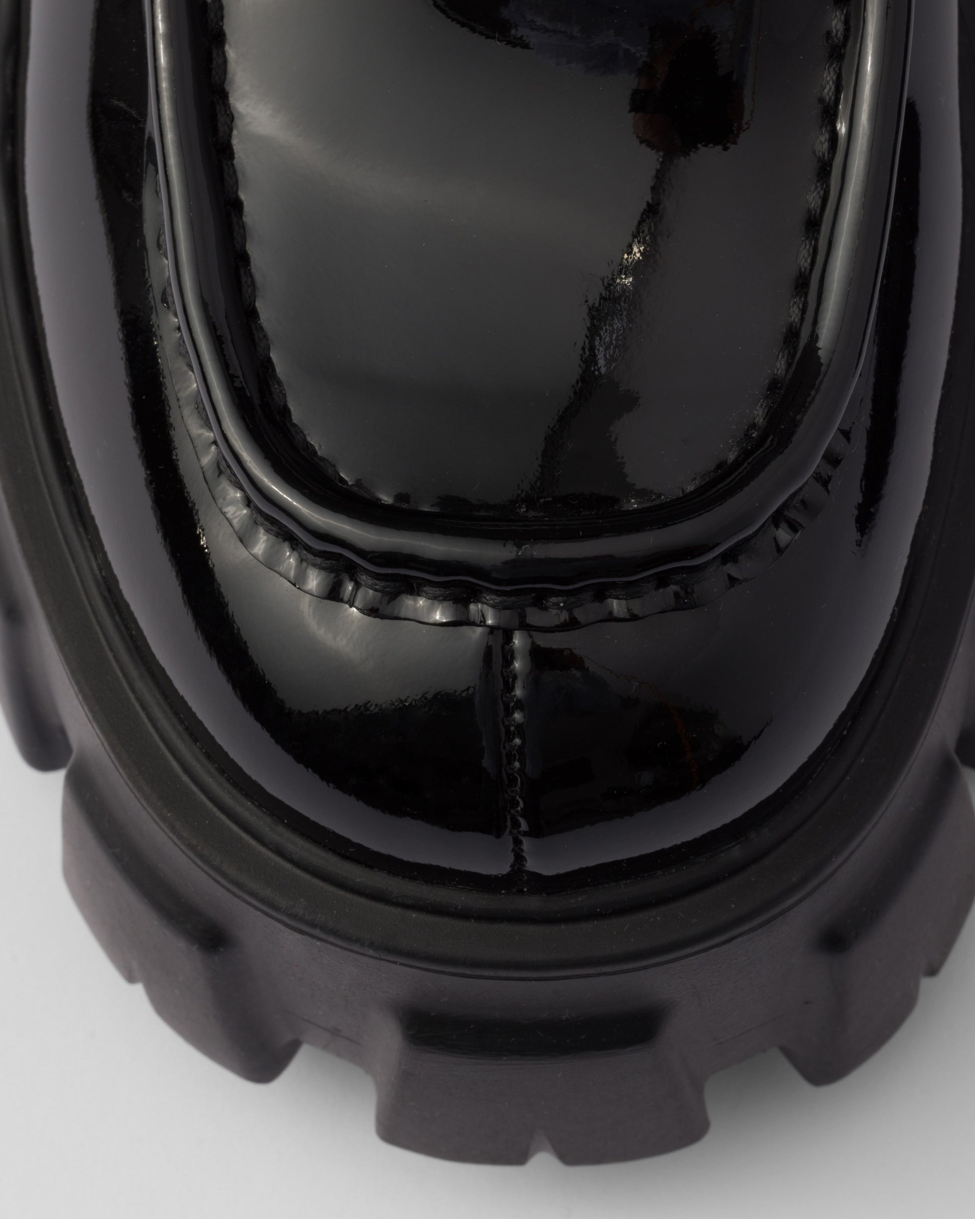 Monolith patent leather loafers