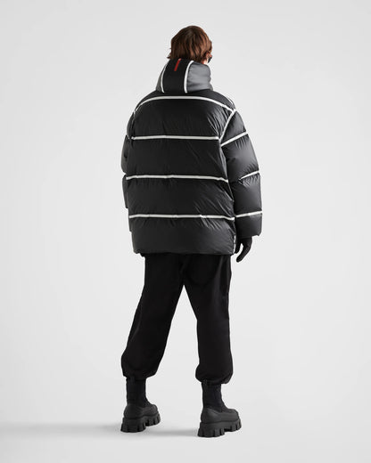 Medium-weight light technical fabric down jacket