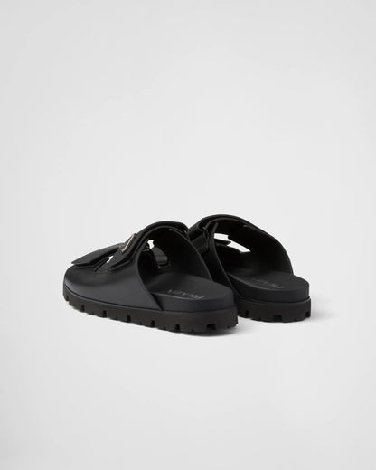 Leather strap sandals