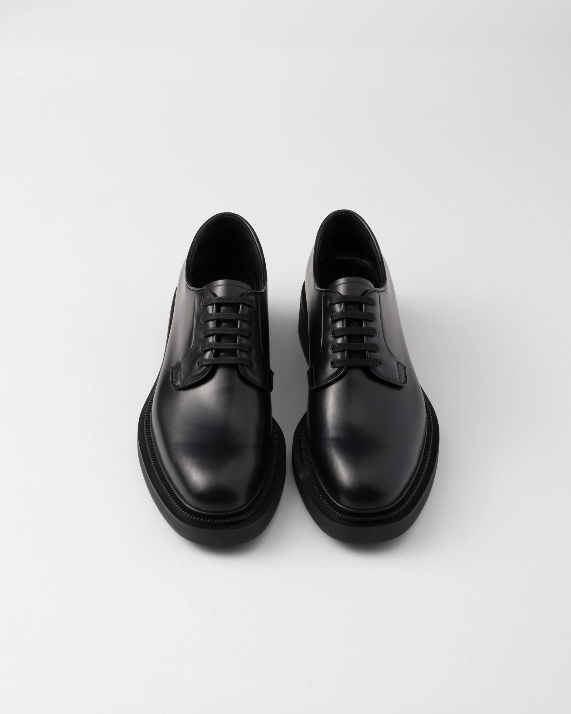 Brushed leather derby shoes