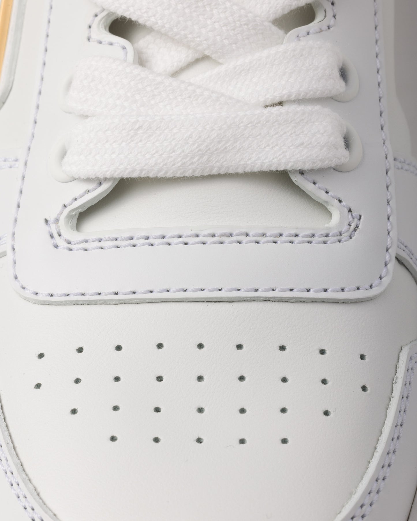 Downtown Bold leather sneakers