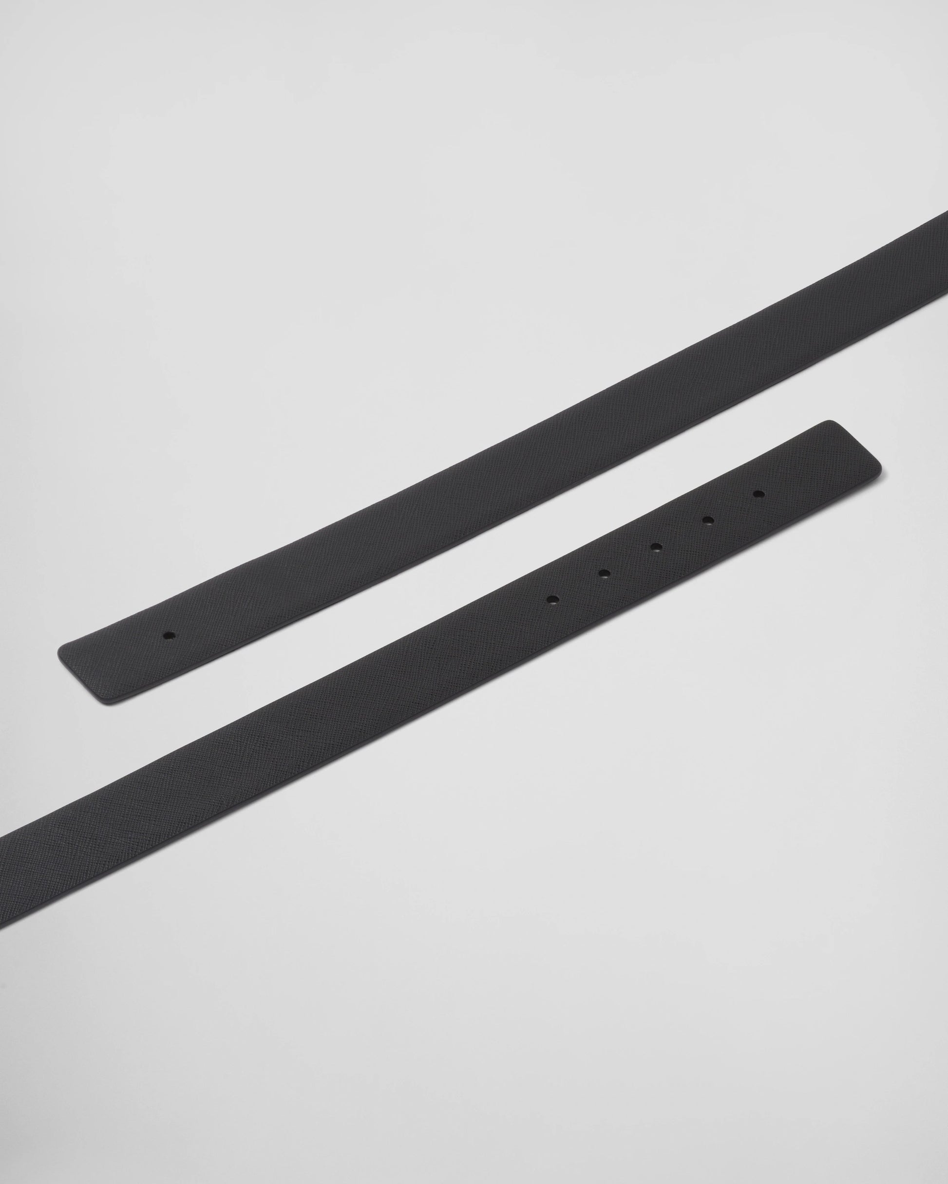 Reversible Saffiano leather belt strap