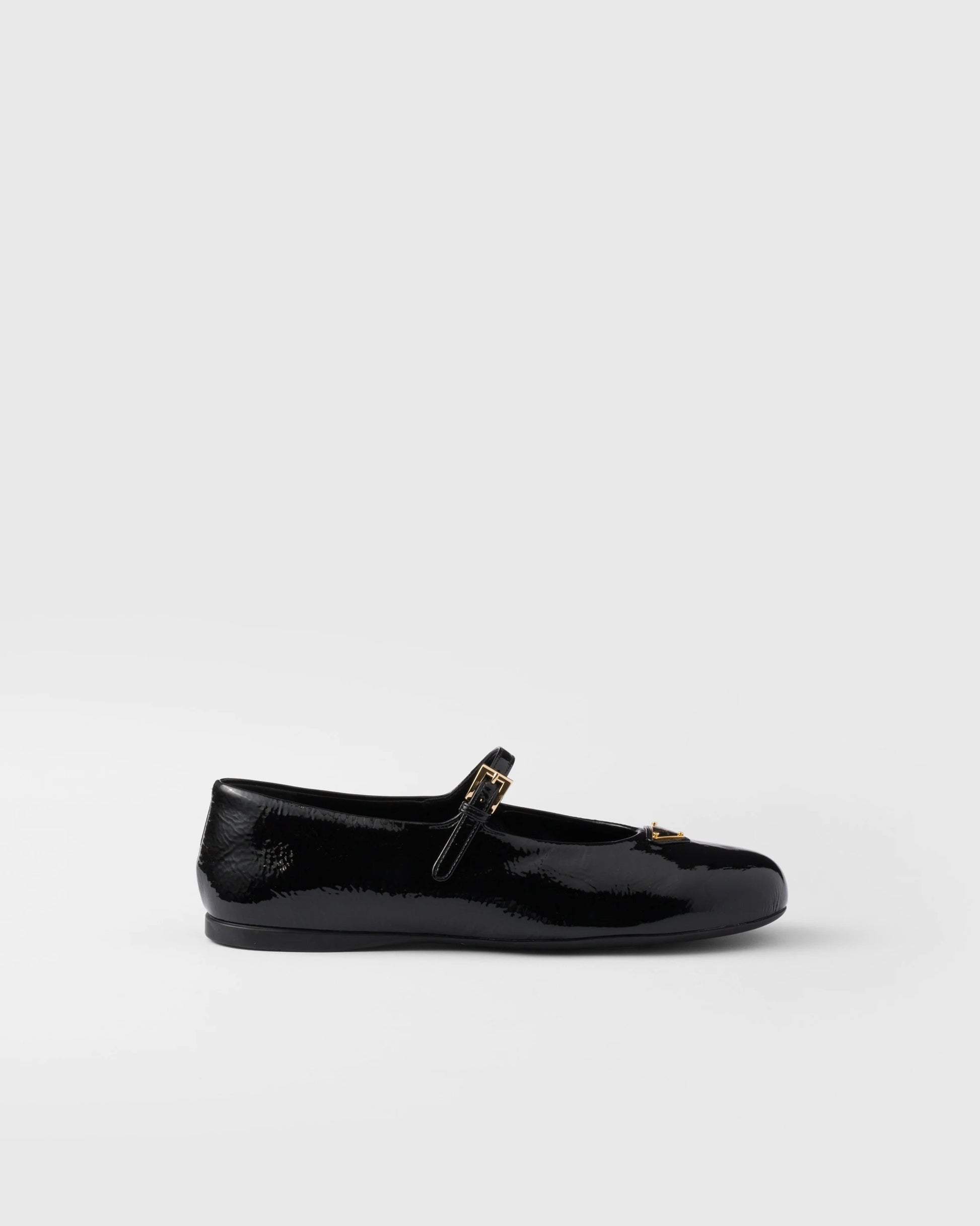 Naplak patent leather ballerinas