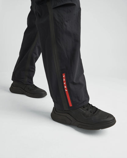 Light technical fabric pants