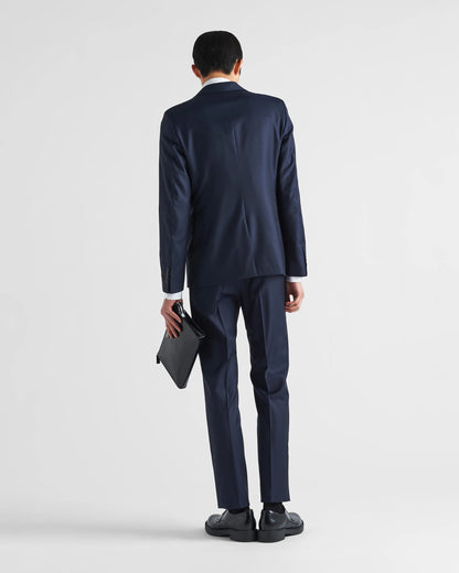 Single-breasted wool suit