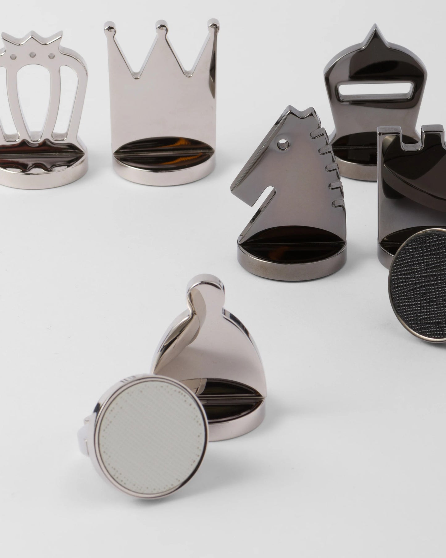 Saffiano leather chess set