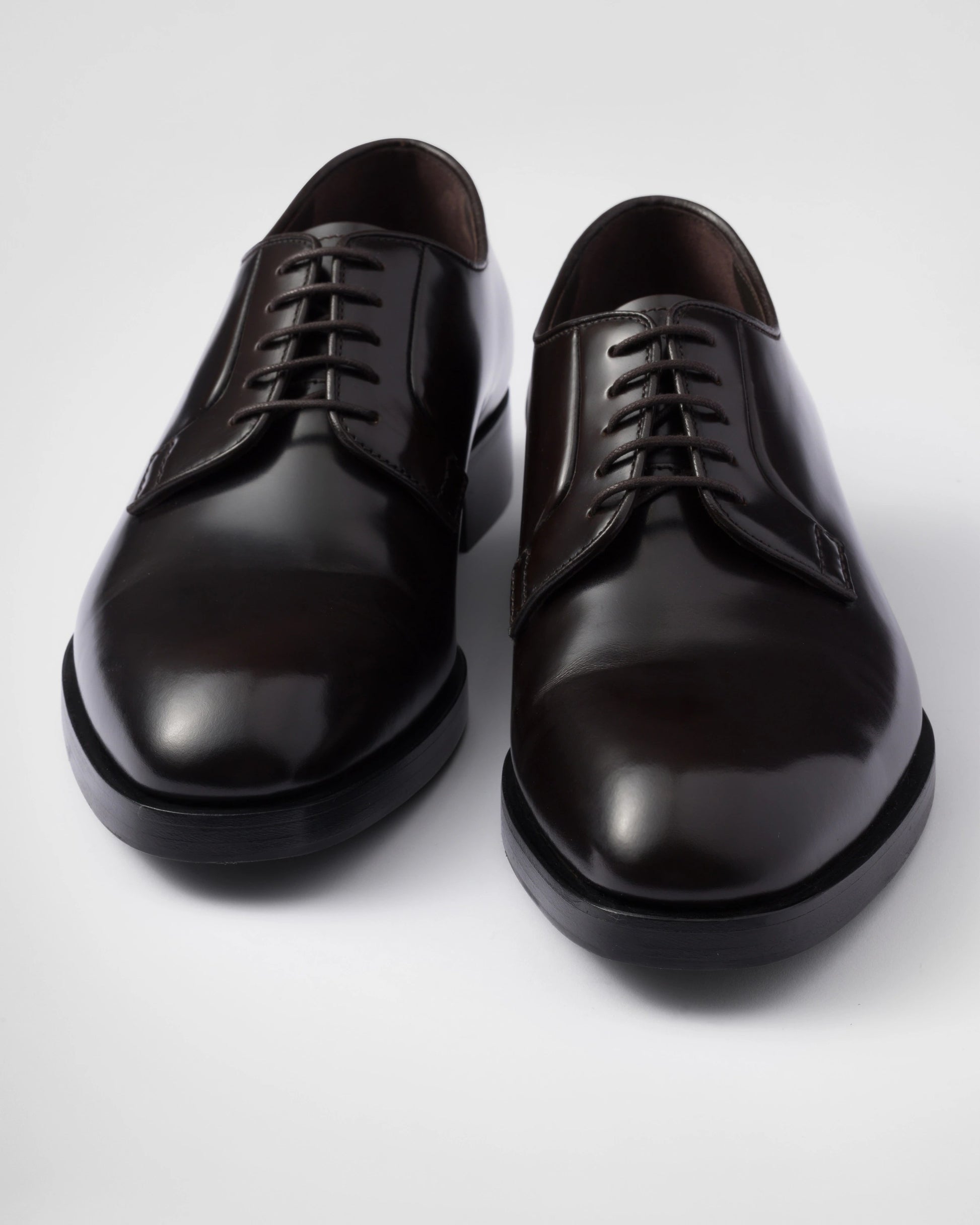Brushed leather lace-up shoes