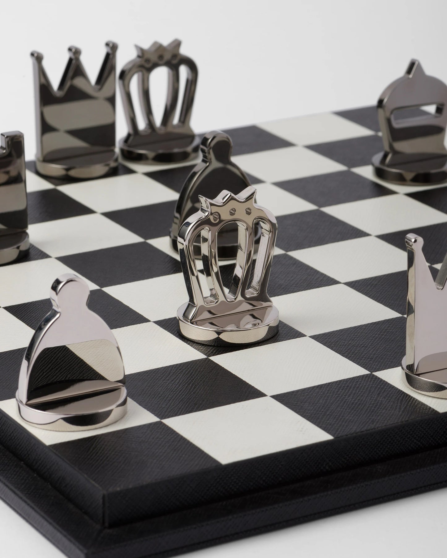 Saffiano leather chess set