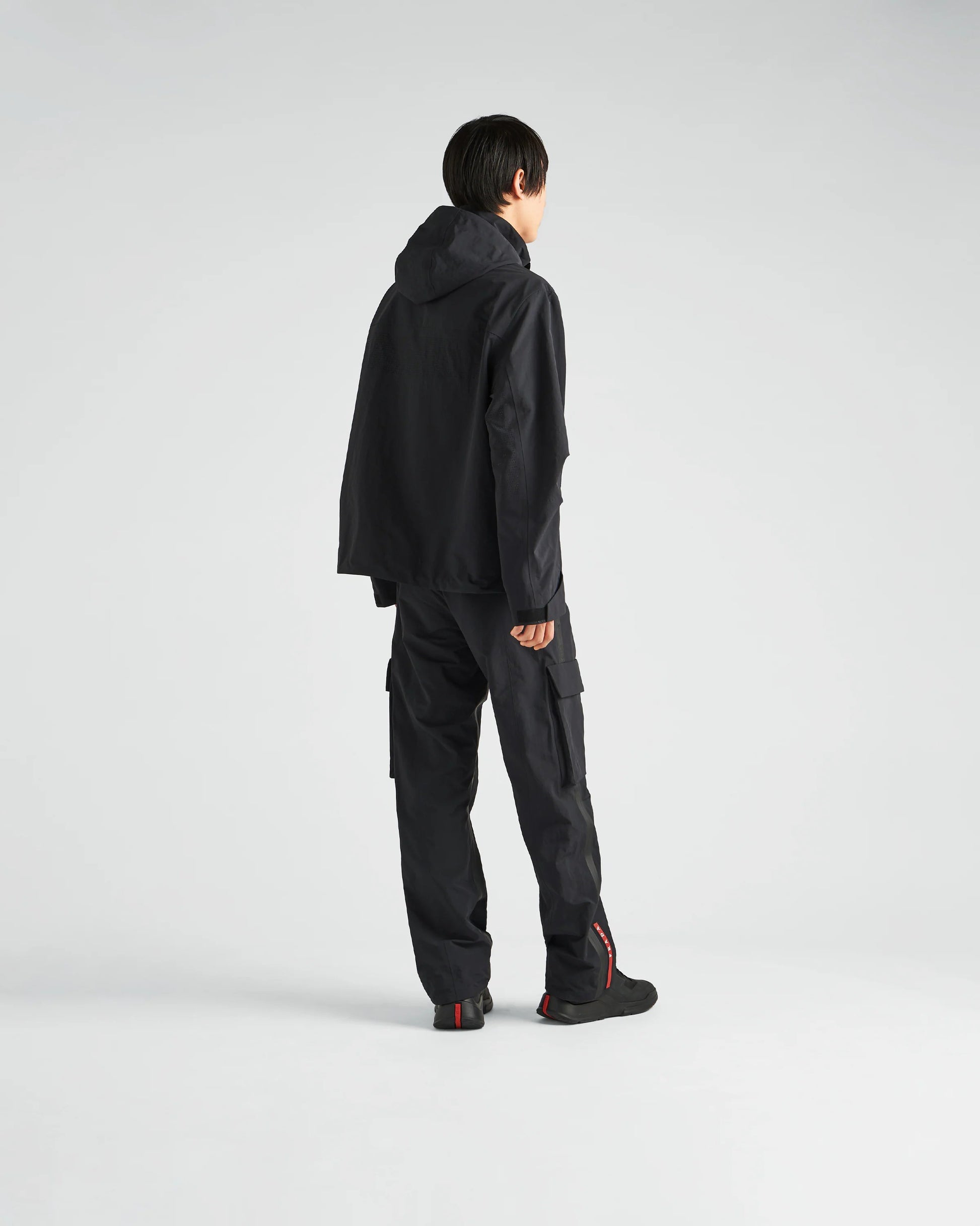 Light technical fabric pants