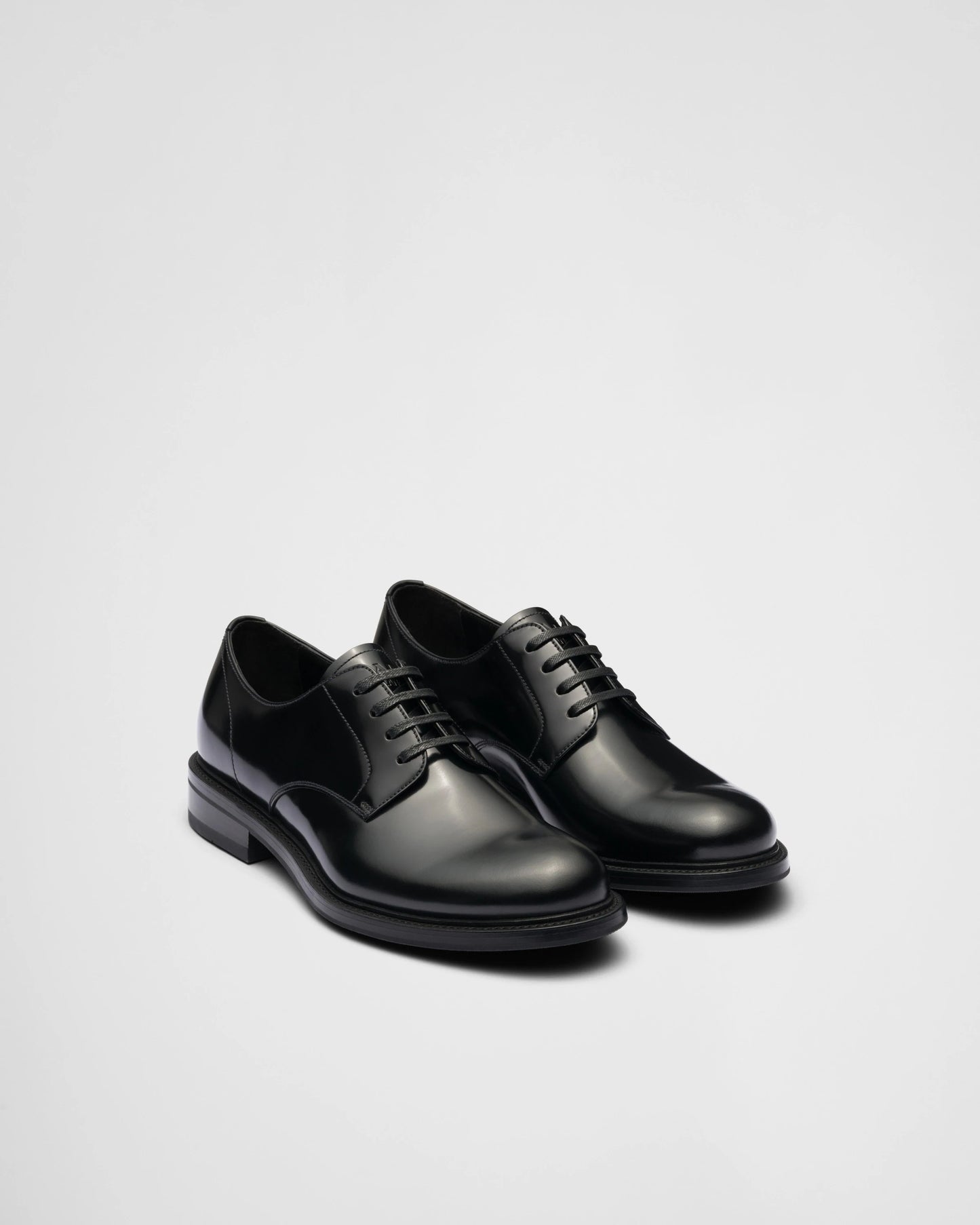 Brushed leather lace-up shoes