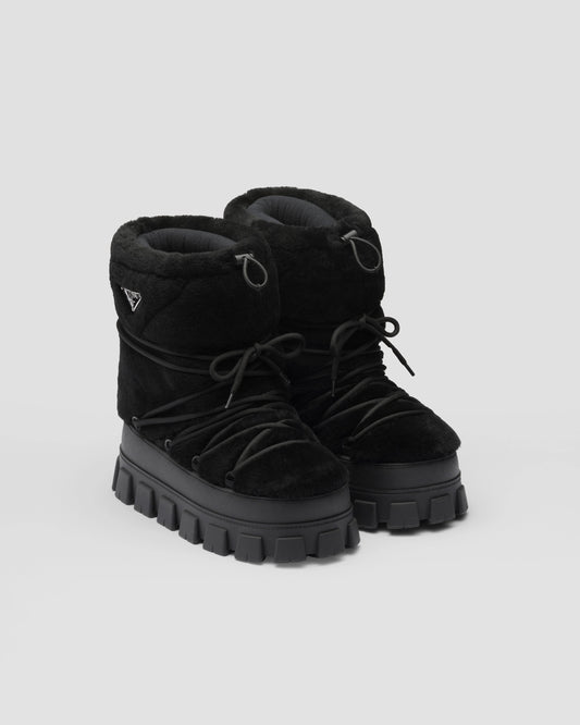 Shearling après ski booties