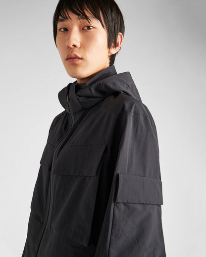 Light technical fabric windbreaker