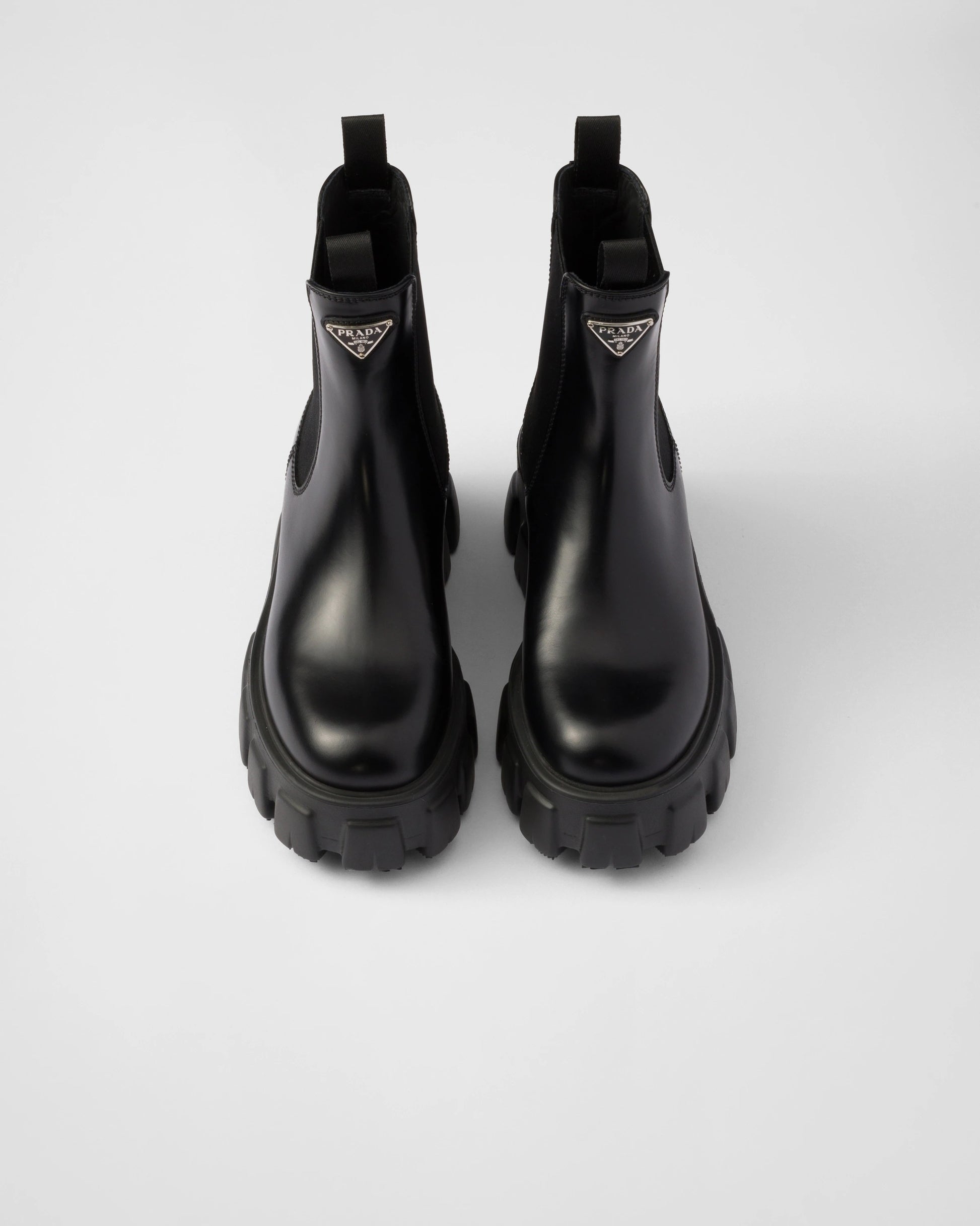 Monolith brushed leather Chelsea boots