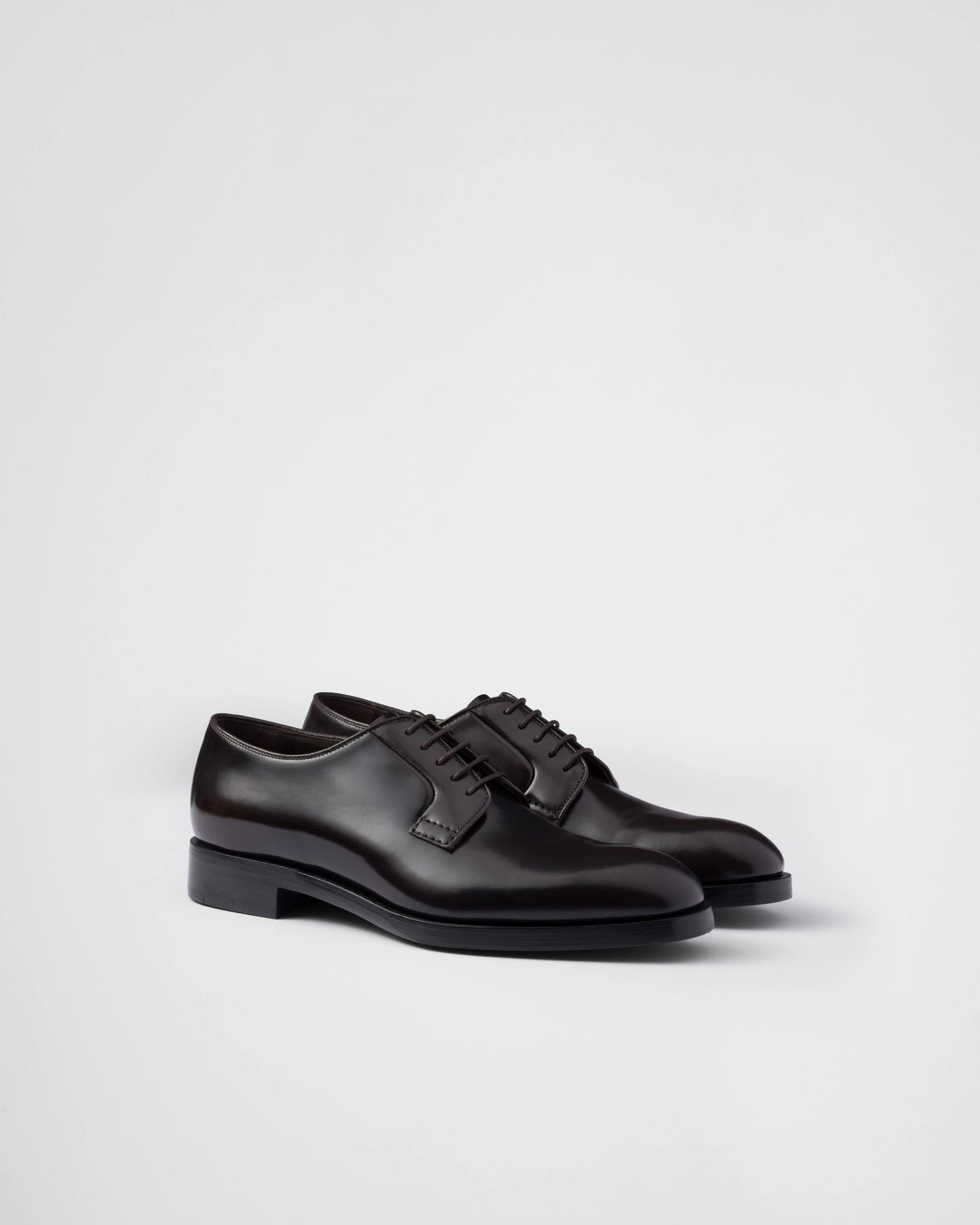 Brushed leather lace-up shoes