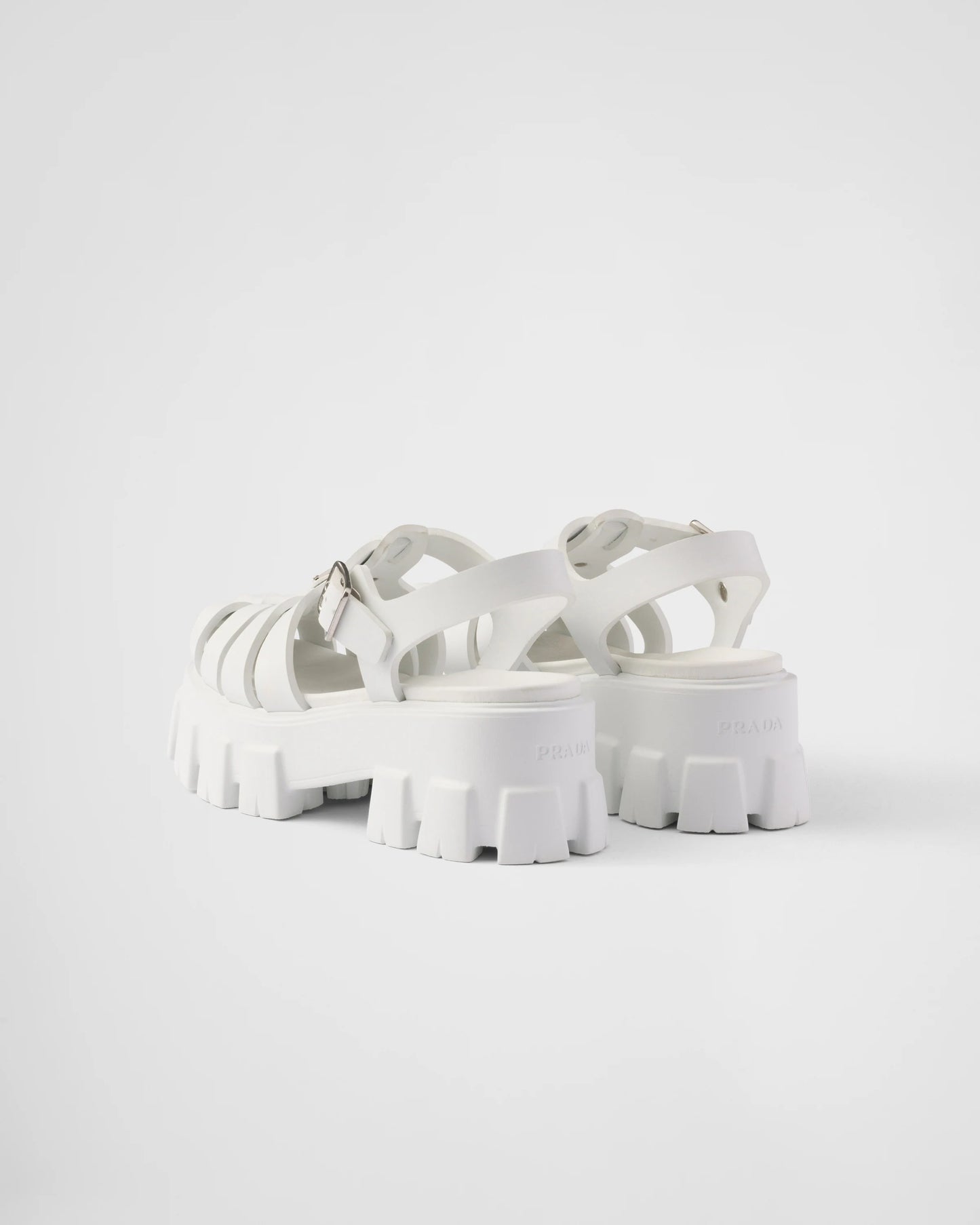 Monolith foam rubber sandals