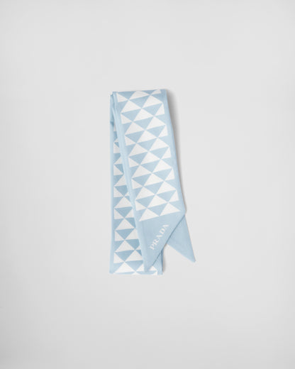 Printed silk tie