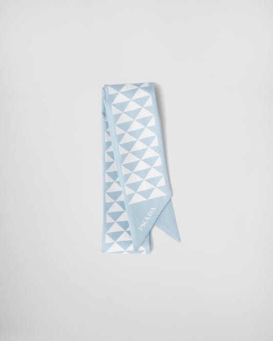 Printed silk tie