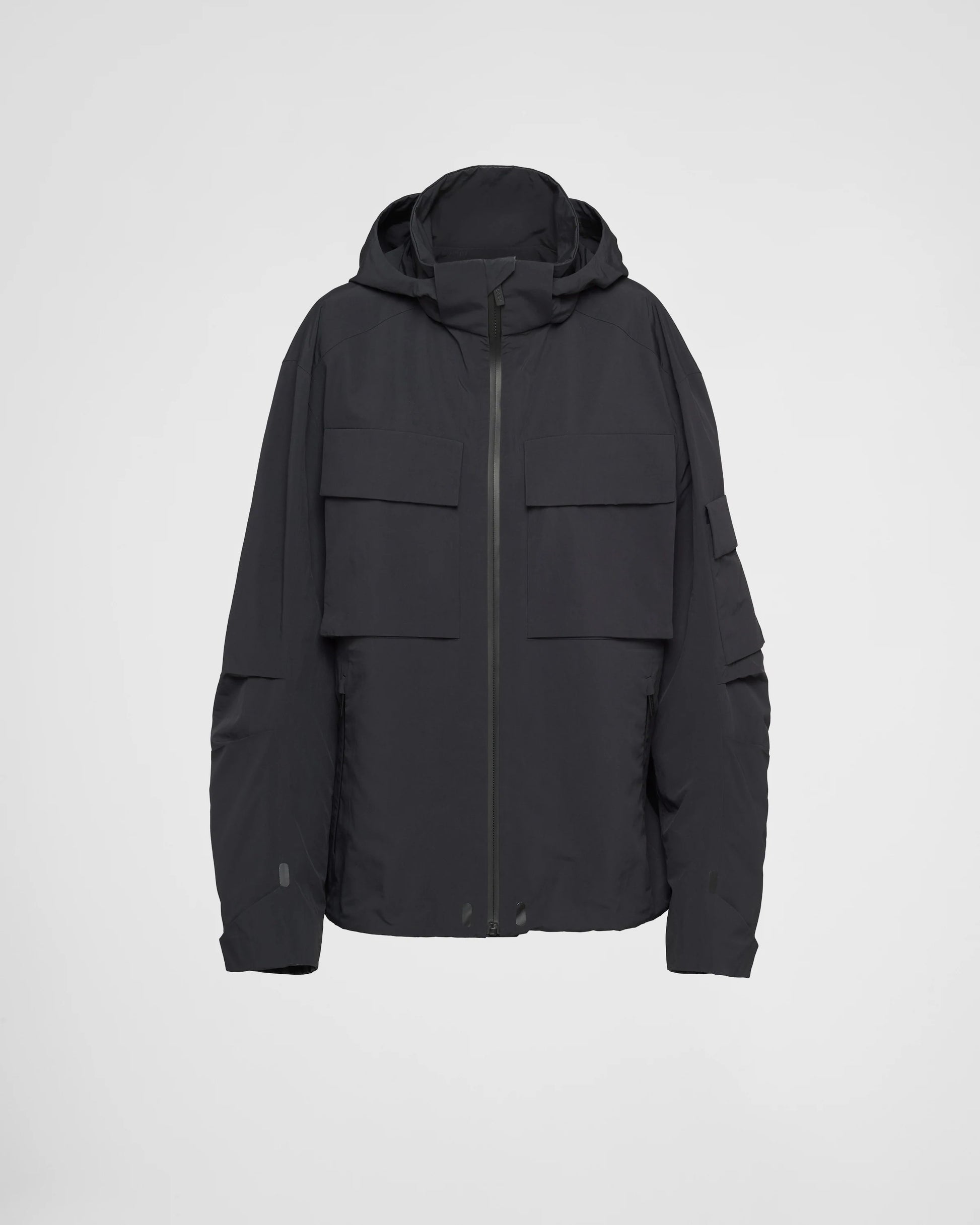 Light technical fabric windbreaker