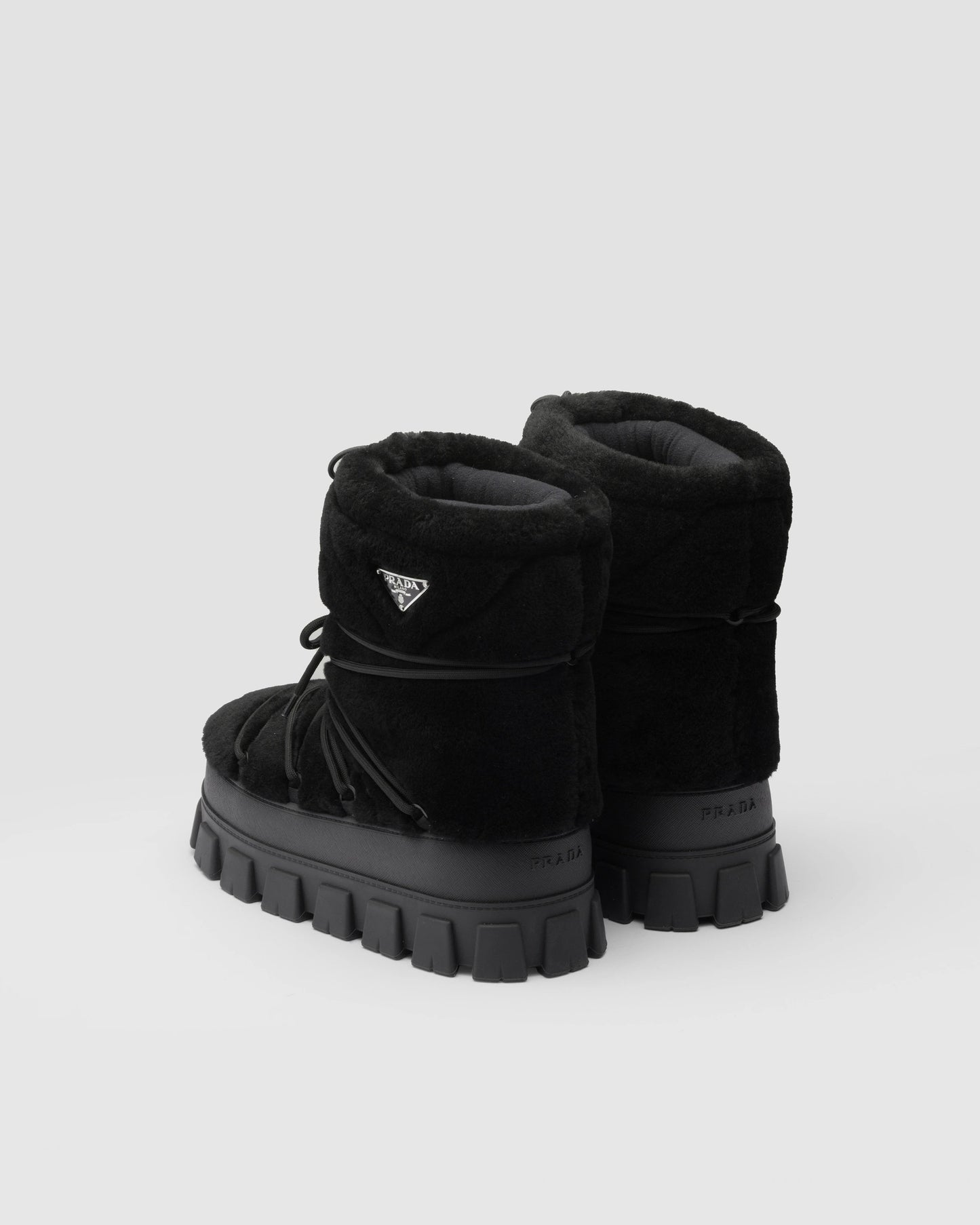 Shearling après ski booties