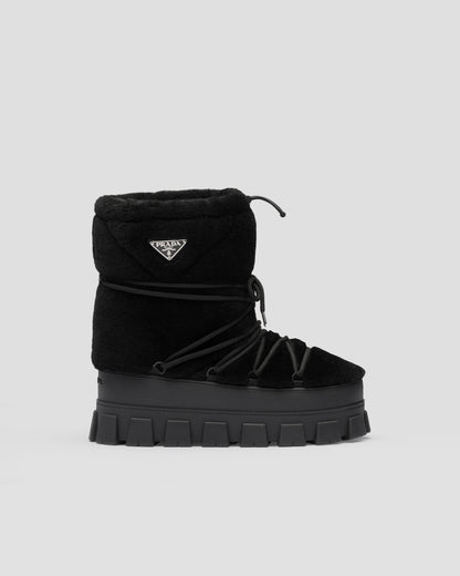 Shearling après ski booties