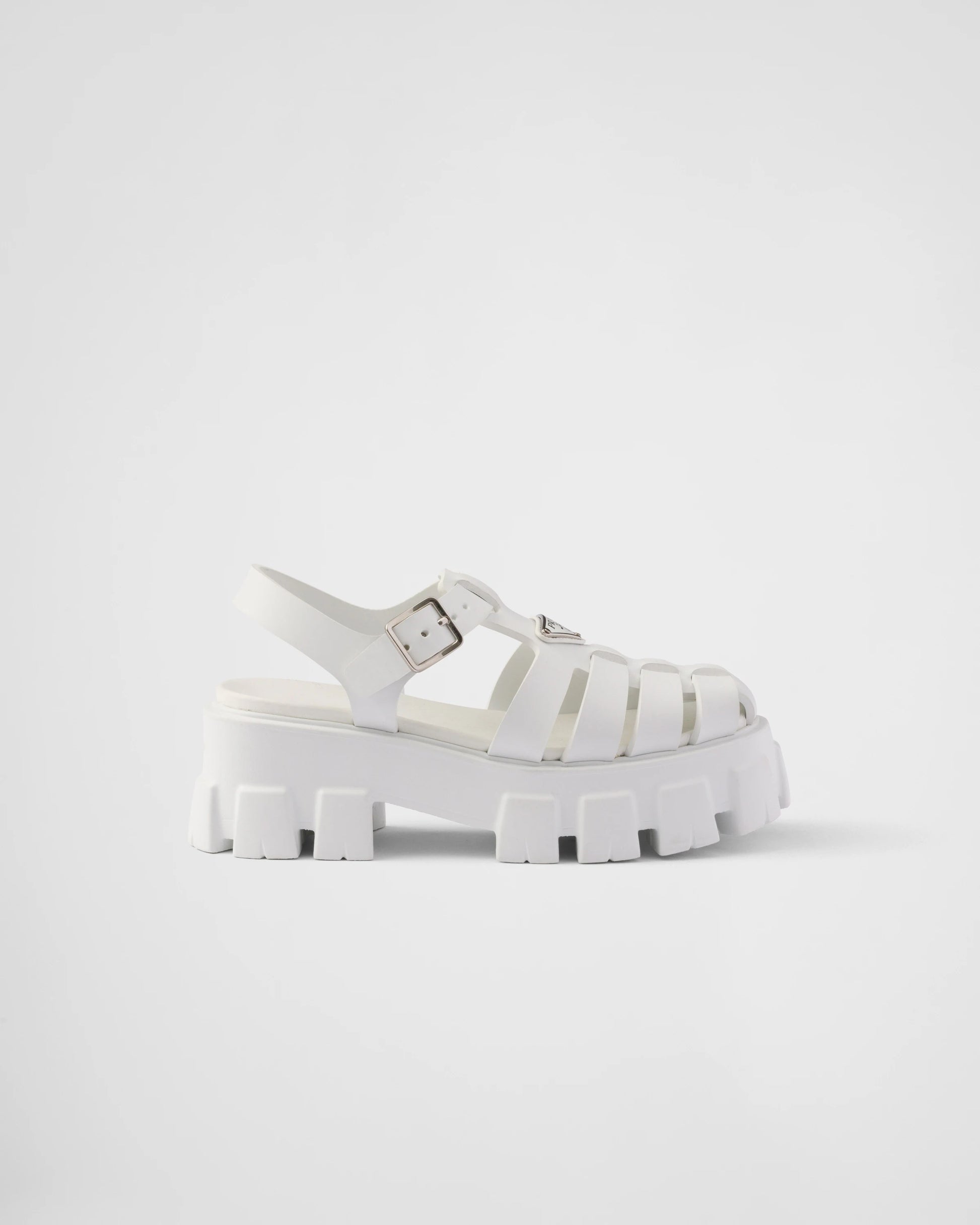 Monolith foam rubber sandals