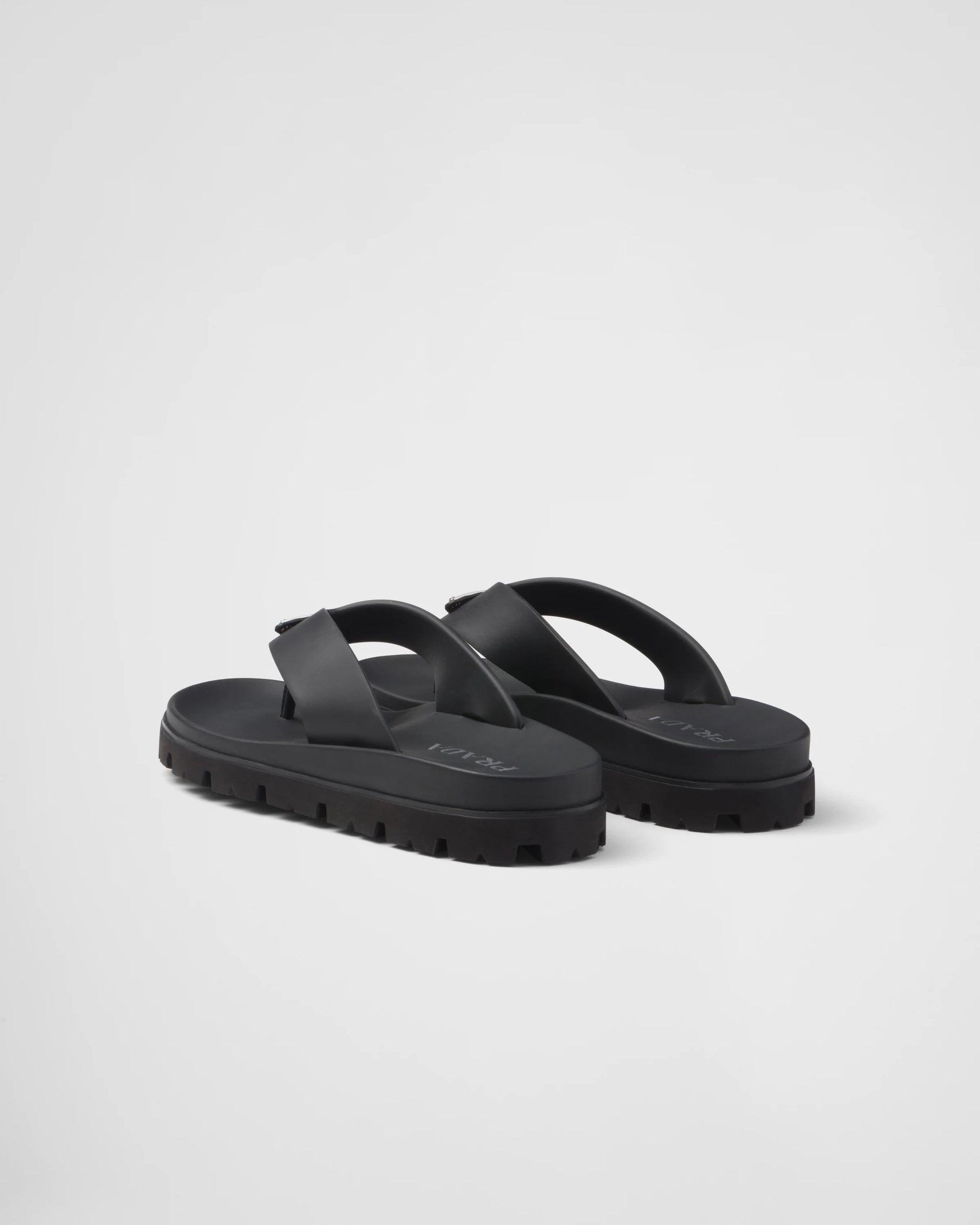 Rubber thong sandals
