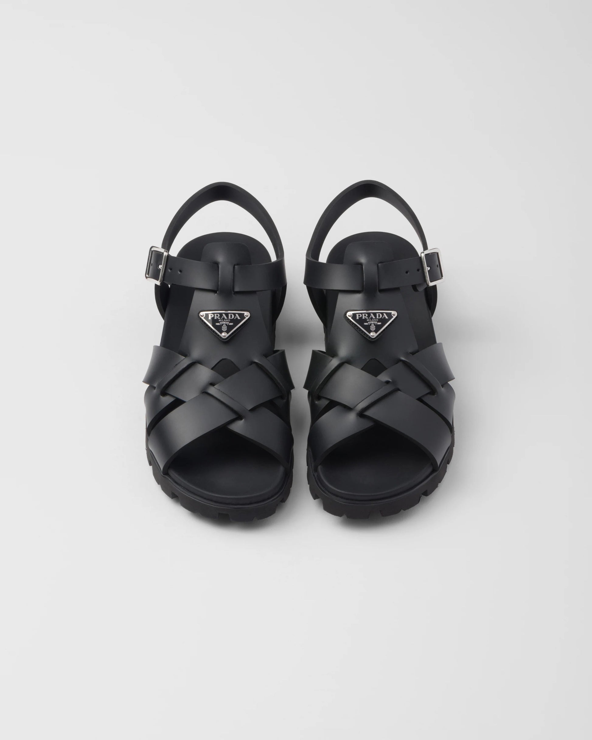 Crisscross rubber sandals