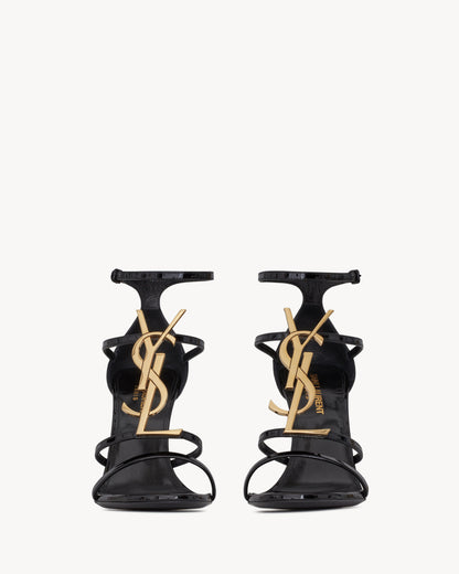 Cassandra sandals in patent leather