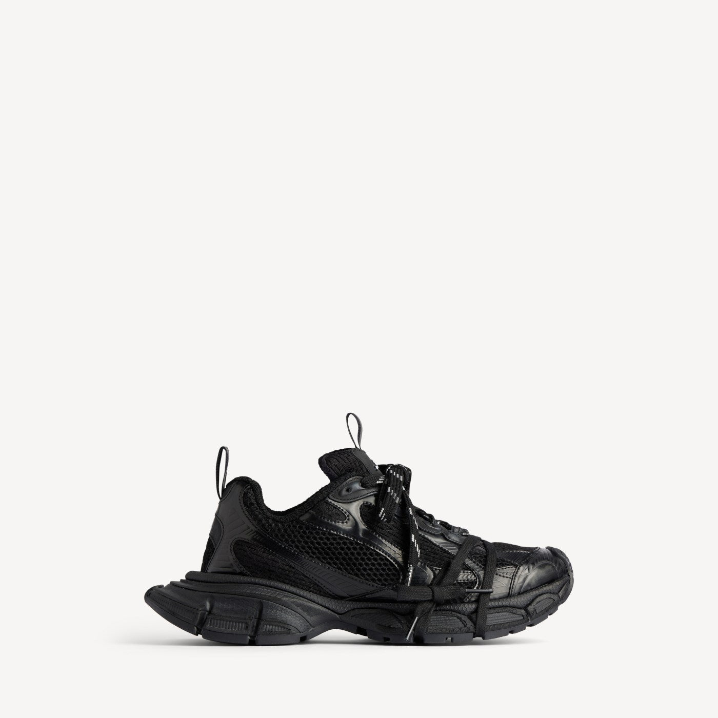 3xl sneaker