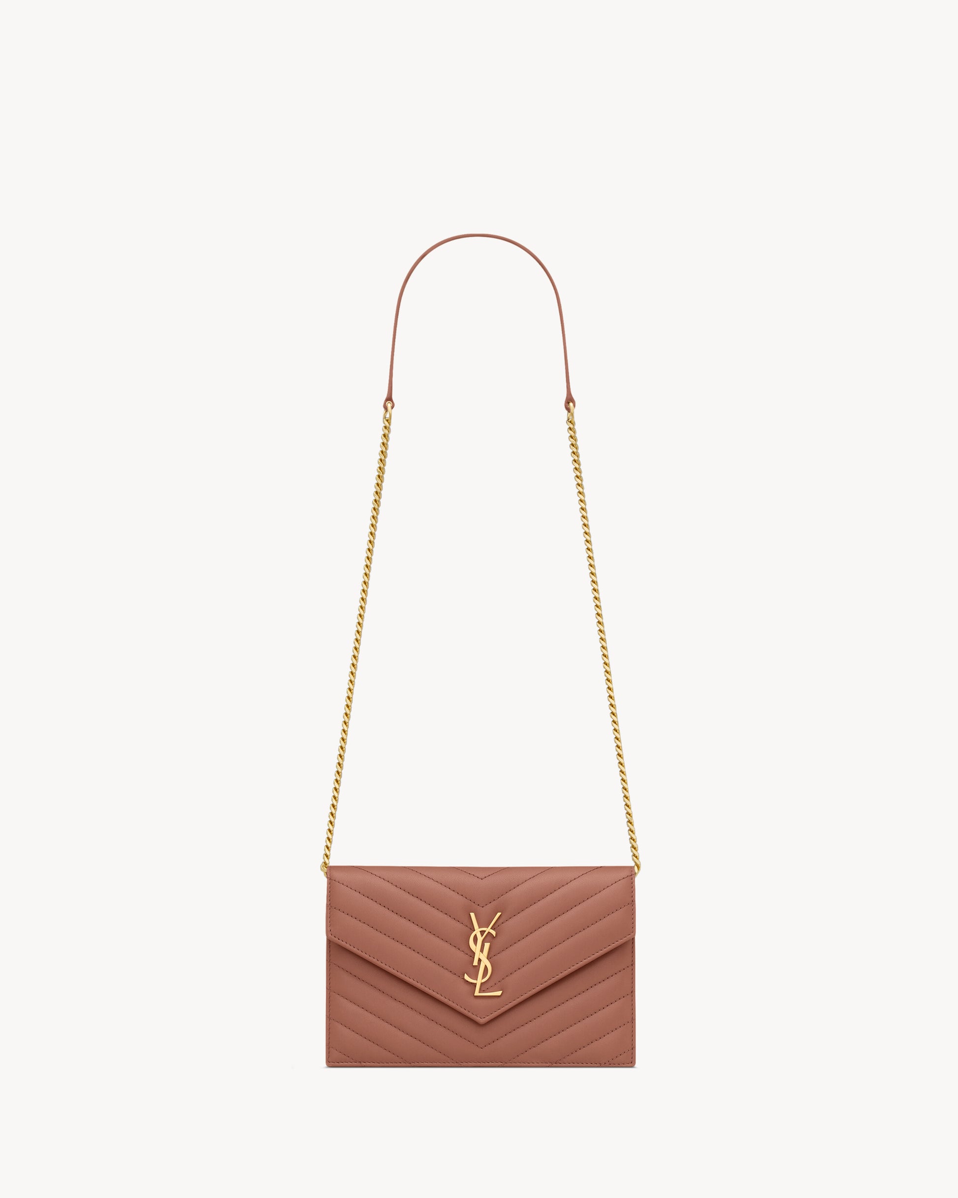 CASSANDRE envelope chain wallet in lambskin