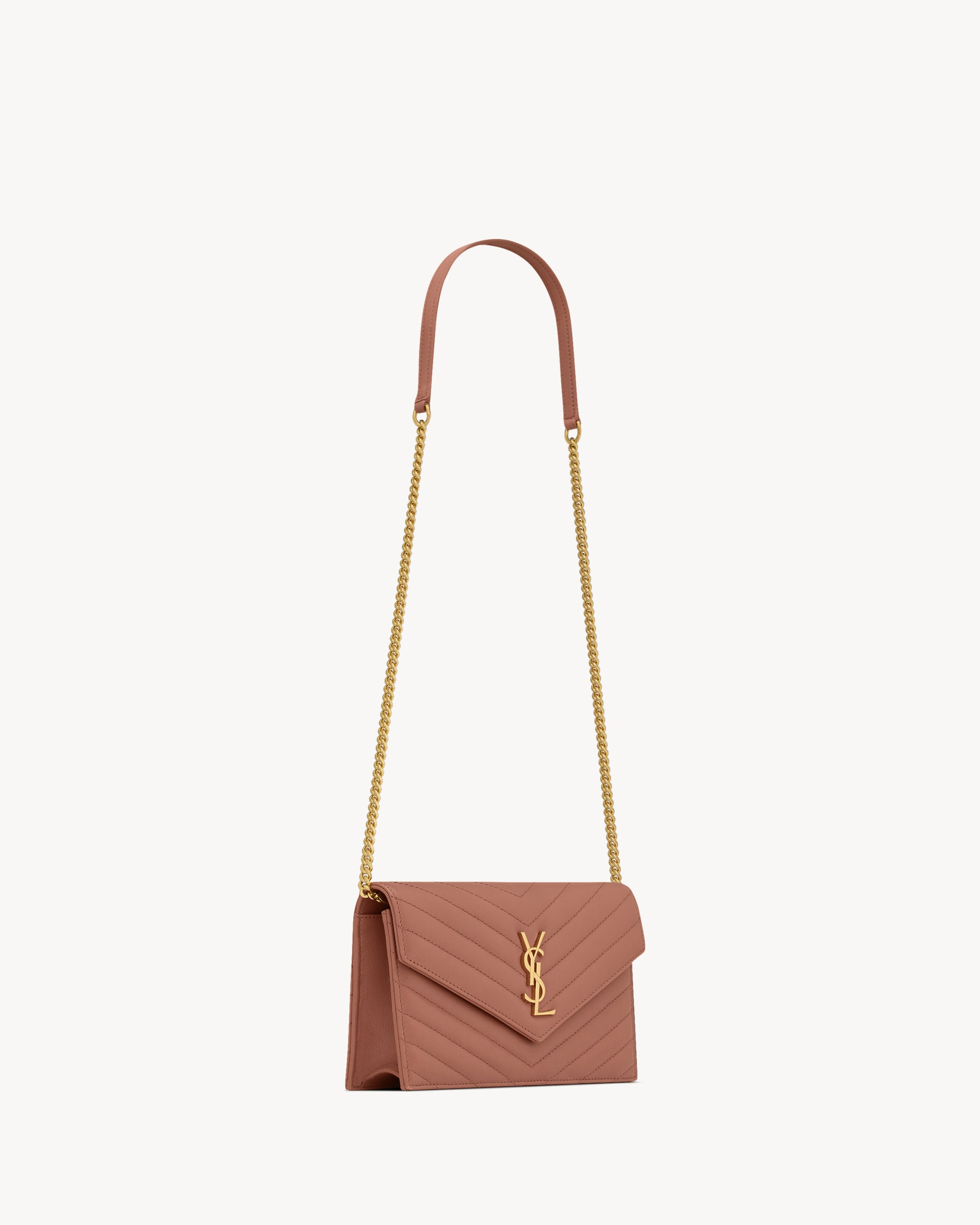 CASSANDRE envelope chain wallet in lambskin