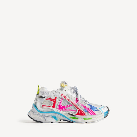 Runner sneaker