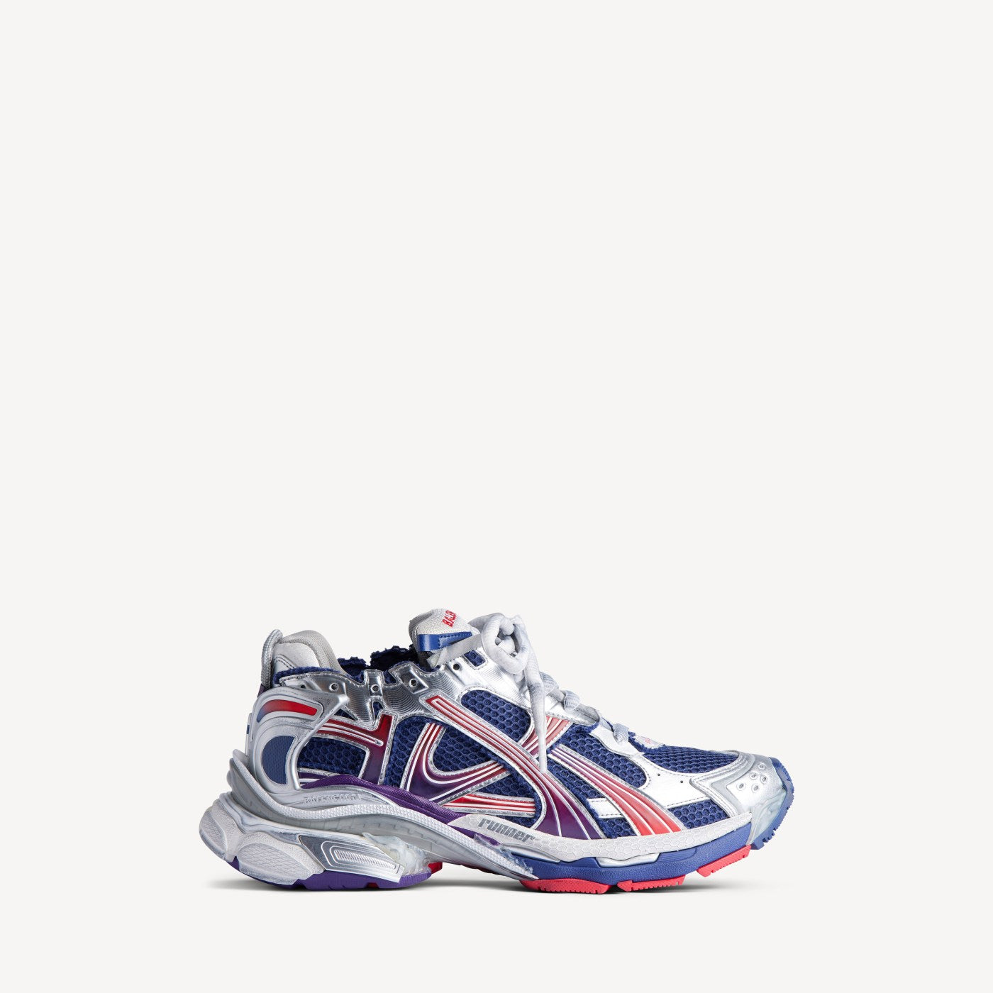 Runner gradient sneaker