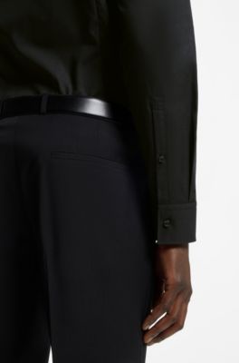 Slim-fit shirt in easy-iron cotton poplin
