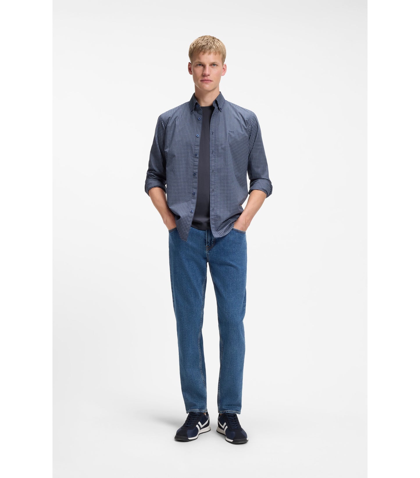 Relaxed-fit T-shirt with a layered logo print
