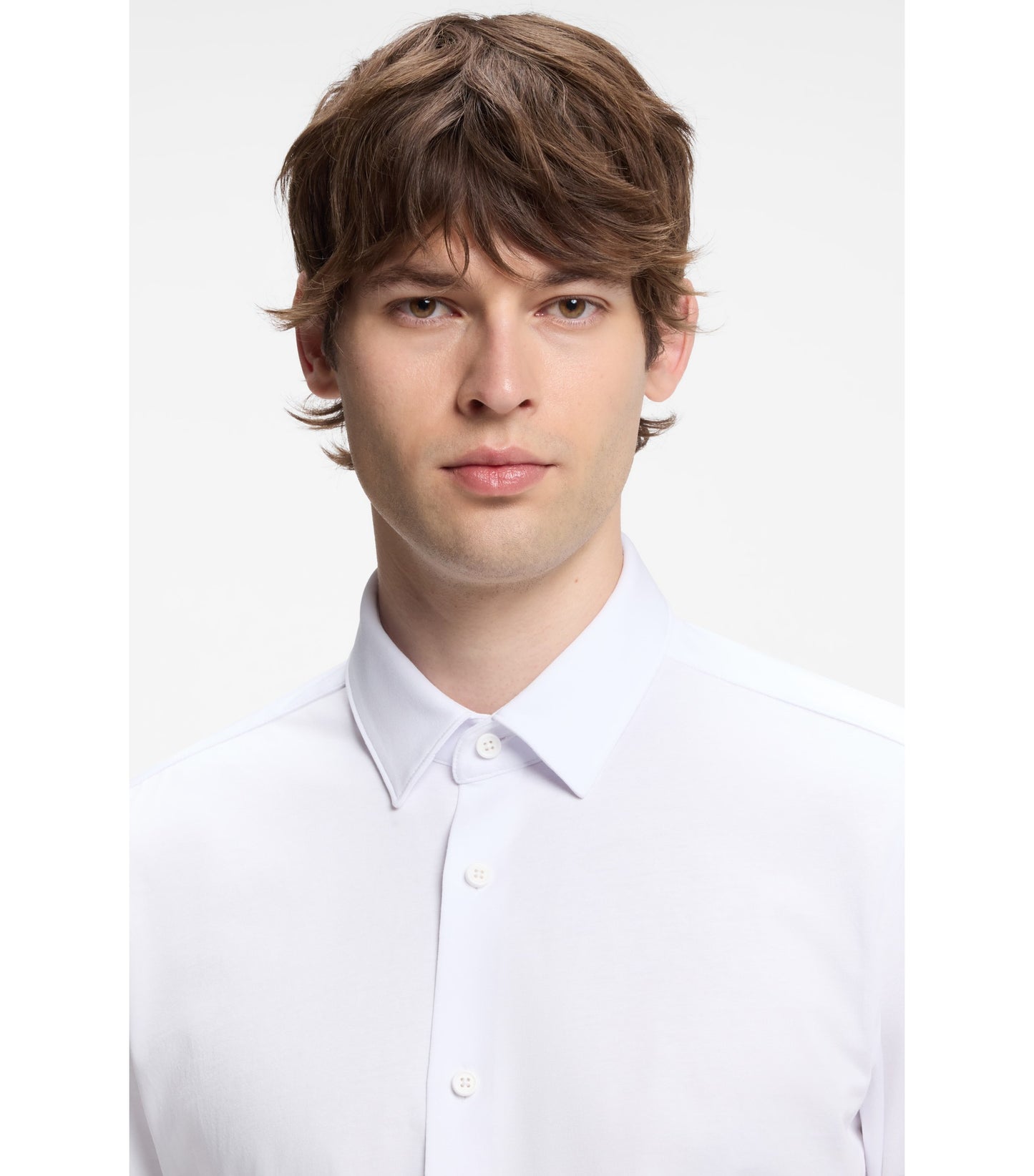 Slim-fit shirt in a performance-stretch cotton blend
