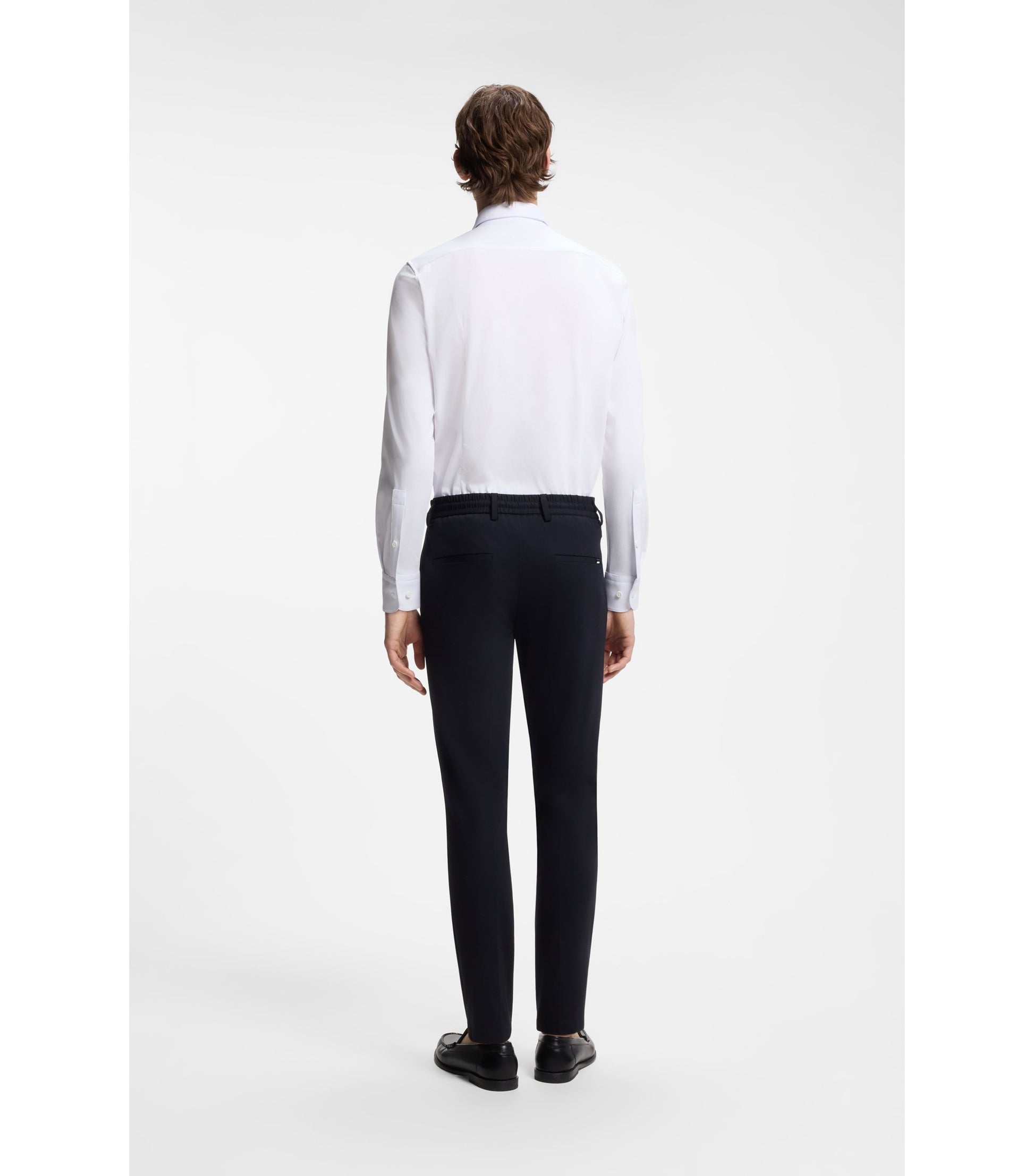 Slim-fit shirt in a performance-stretch cotton blend