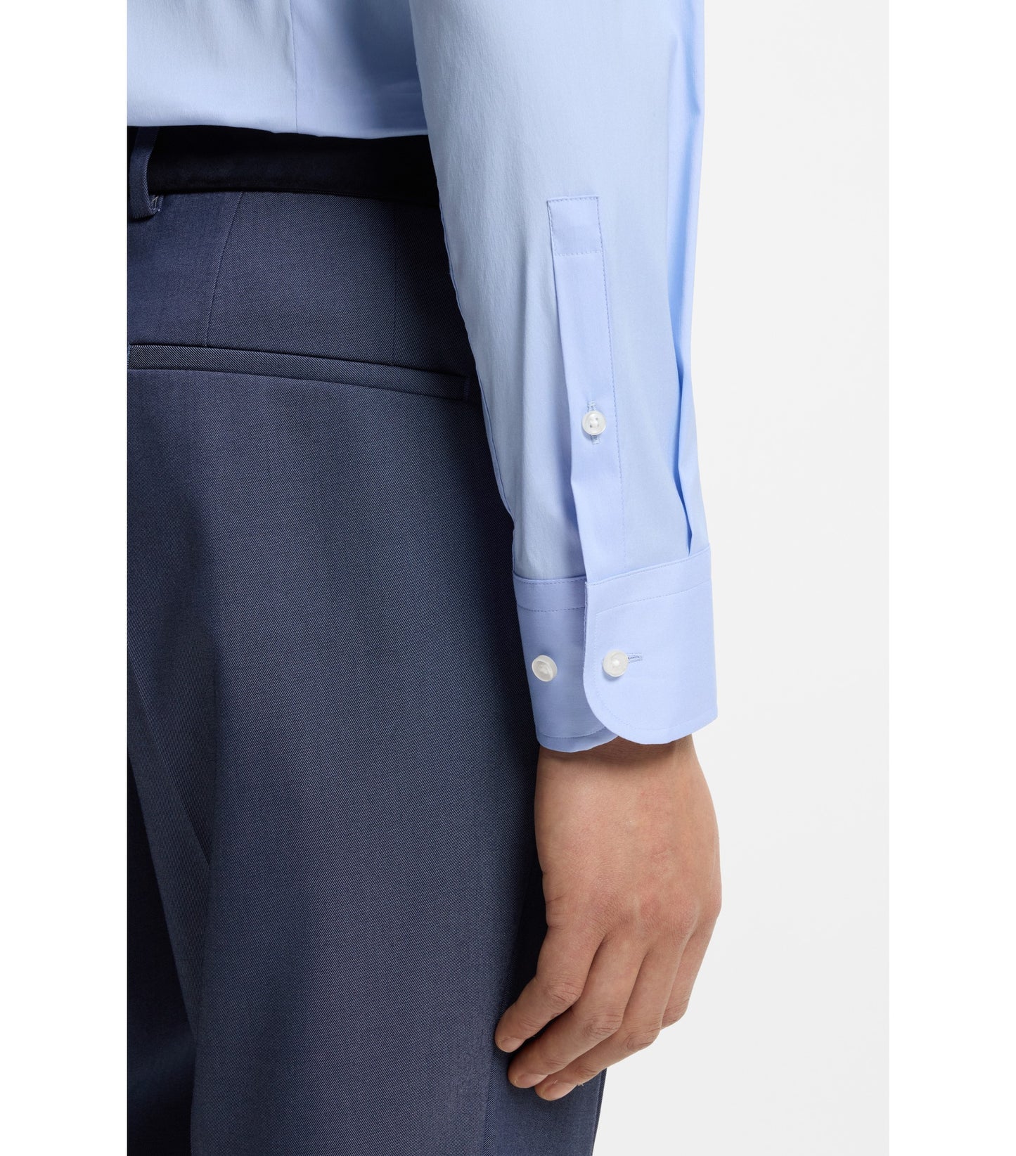 Slim-fit shirt in easy-iron cotton-blend poplin
