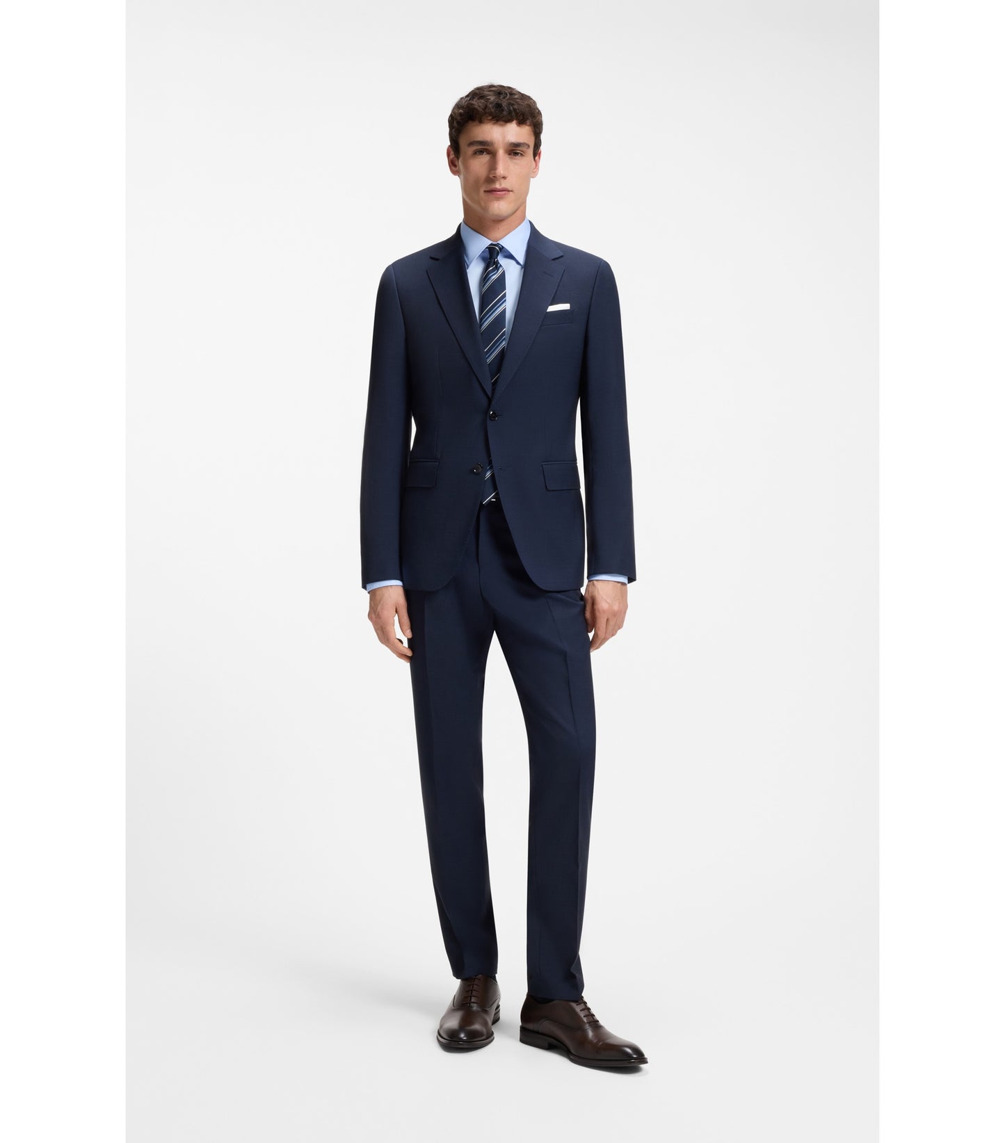 Slim-fit shirt in easy-iron cotton poplin