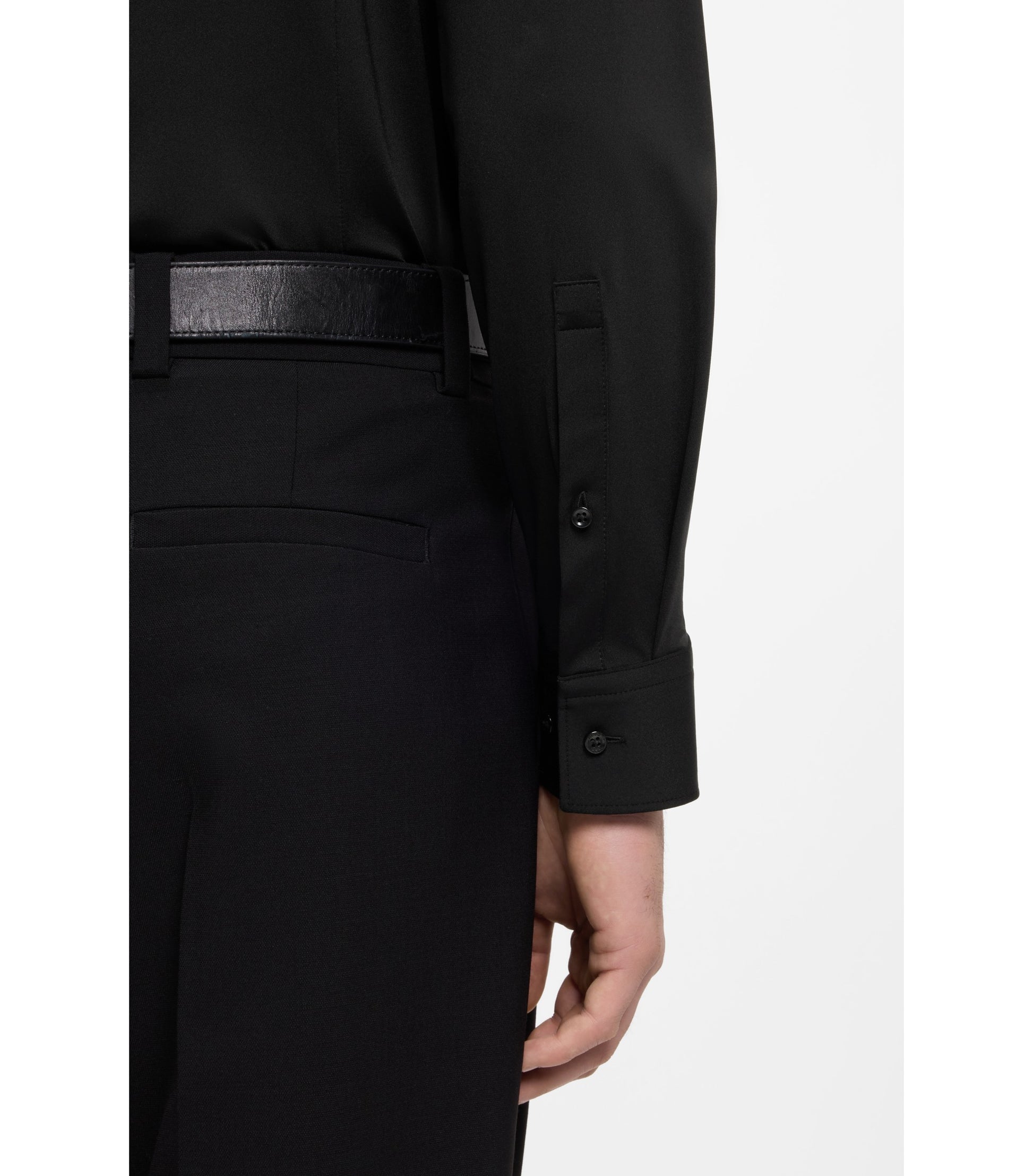 Slim-fit shirt in performance-stretch jersey