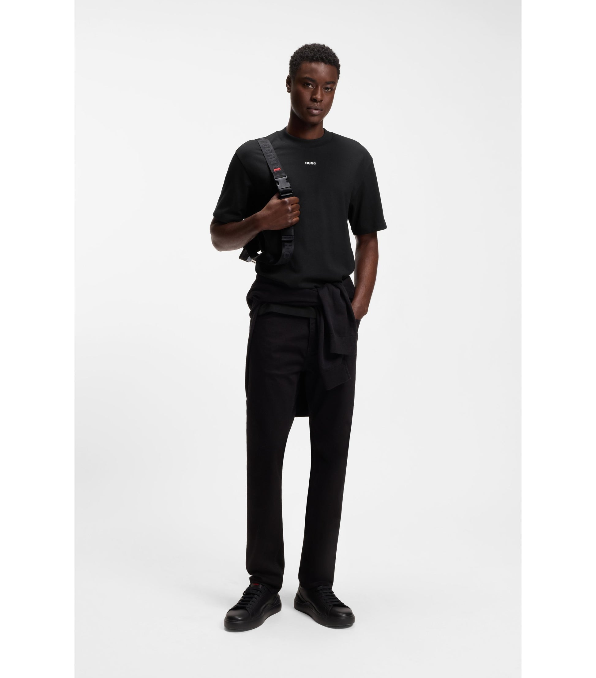 Relaxed-fit T-shirt with central logo detail