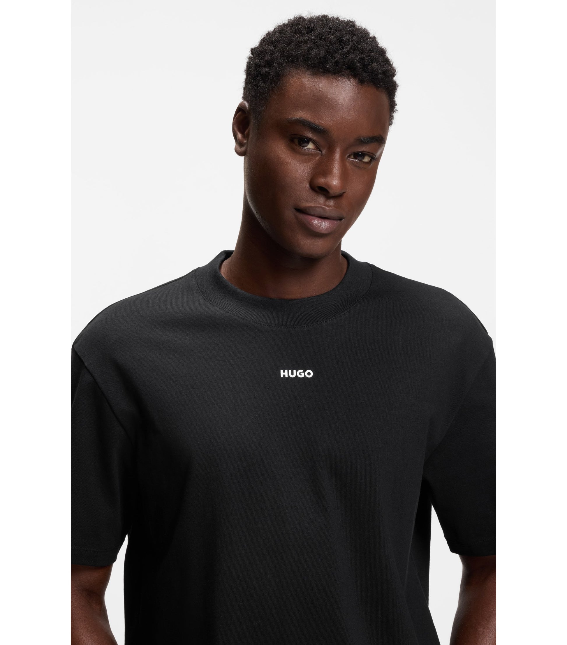 Relaxed-fit T-shirt with central logo detail