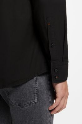 Regular-fit shirt in cotton poplin with embroidered logo